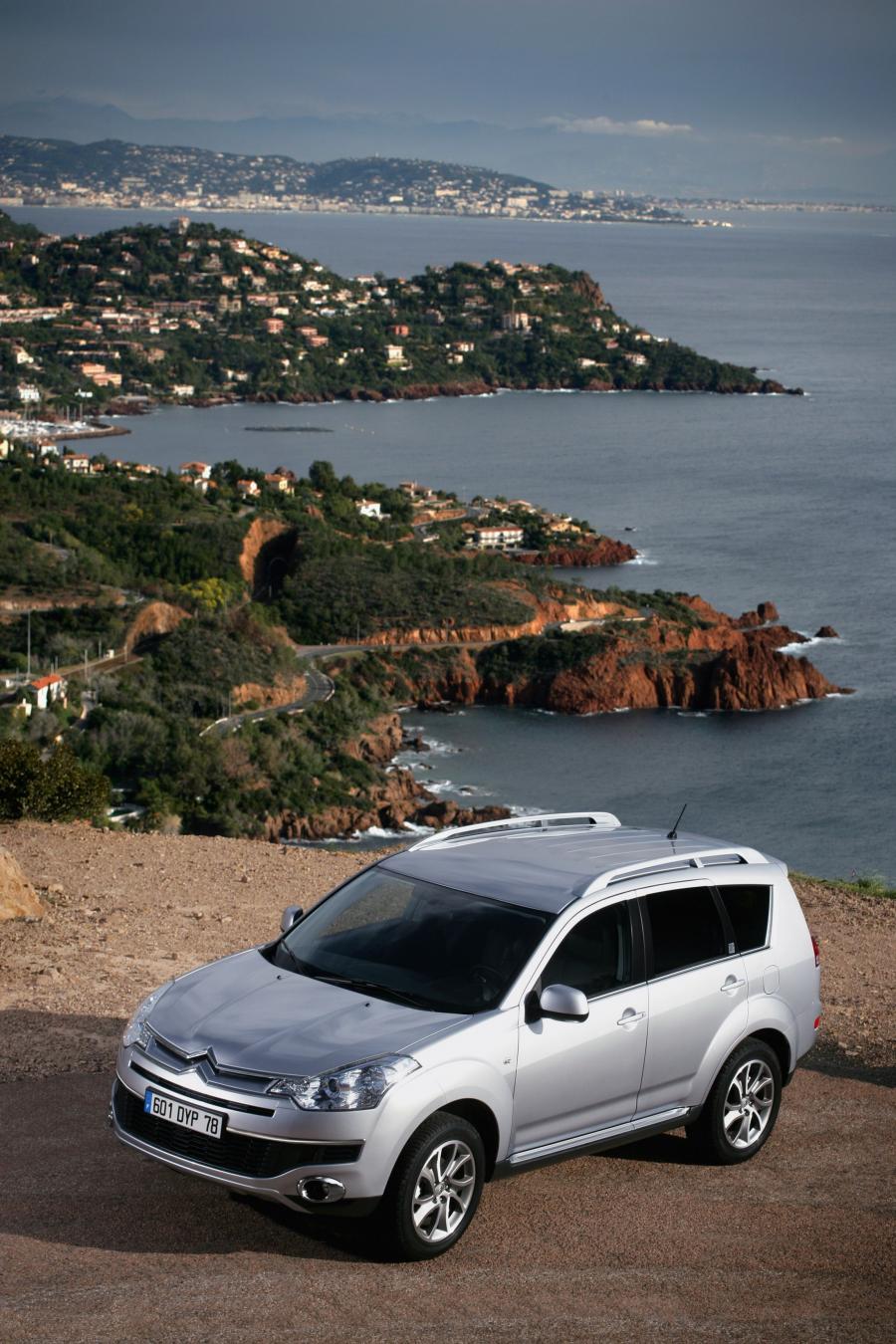  Citroen C-Crosser 2008 года  (фото 128 из 144)